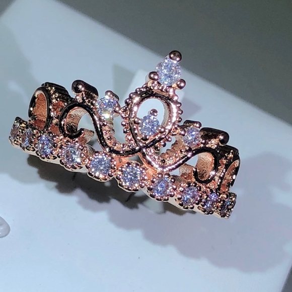 Crown ring - Picture 4 of 4